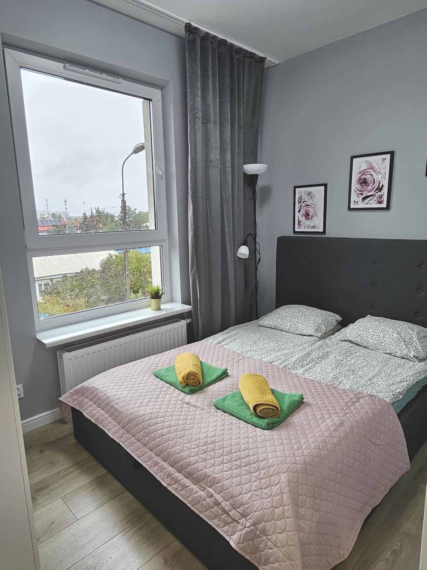 Urban Jungle - Grey Apartment Белосток Экстерьер фото